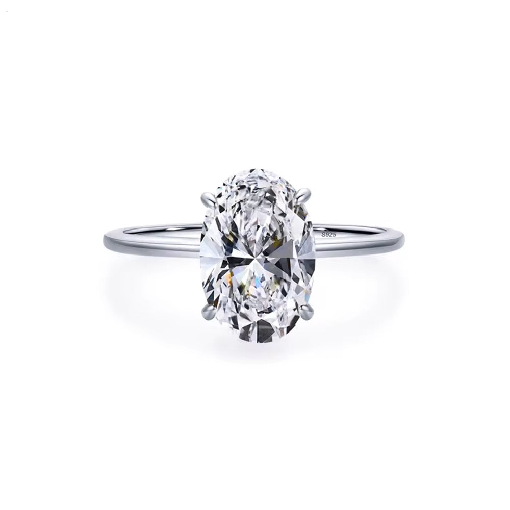 925 Sterling Silver Oval Cut Cubic Zirconia Engagement Ring | Sparkling Bridal Ring for Women