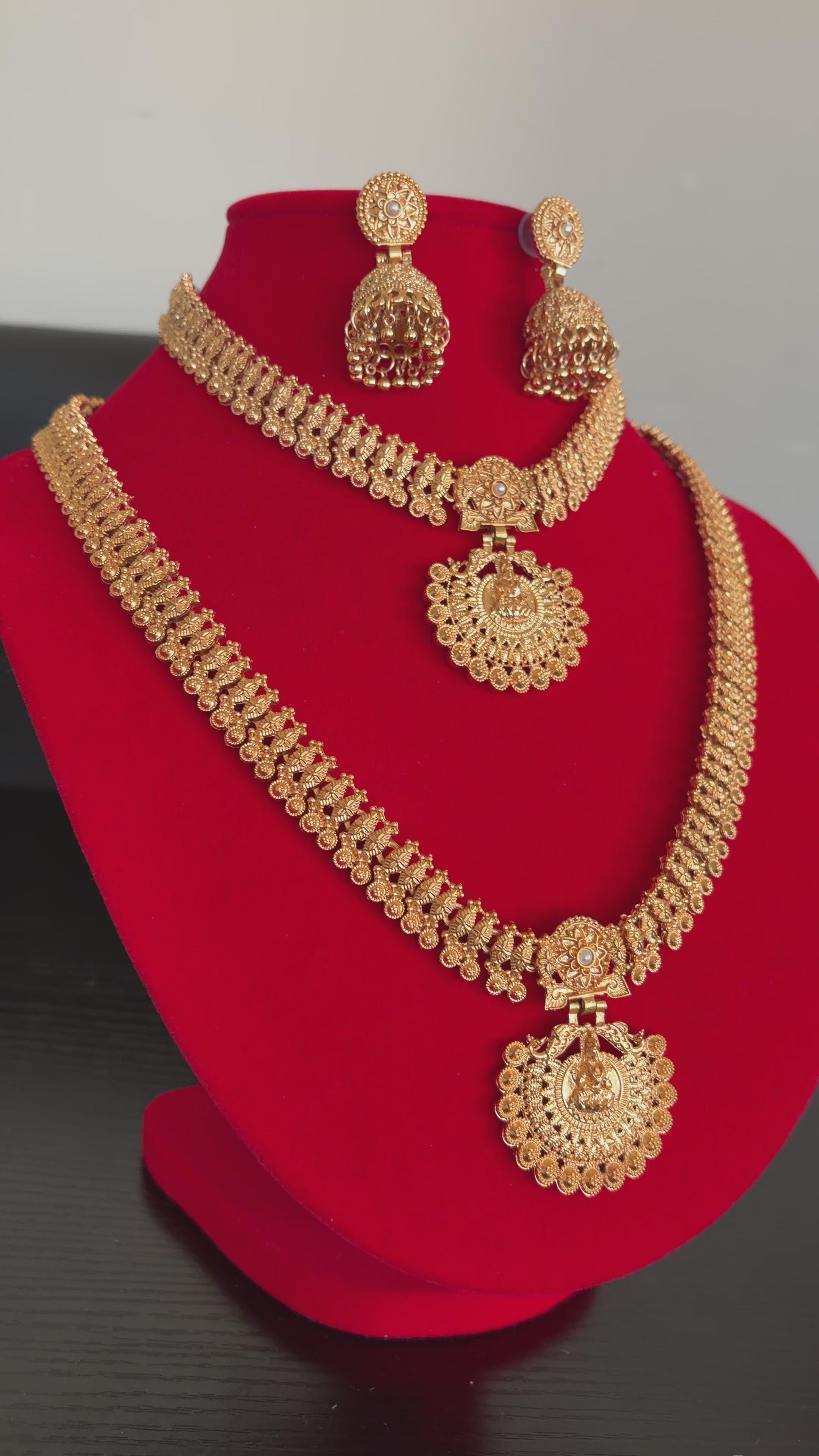 Aishwarya Temple Jewellery Set ✨
 – Long Haar, Mini Haar & Jhumka Earrings