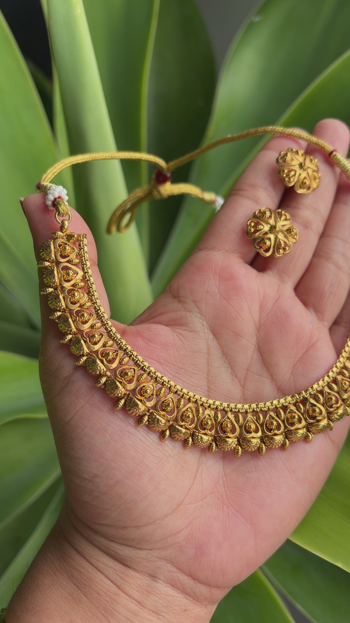 Aaradhya Necklace Set