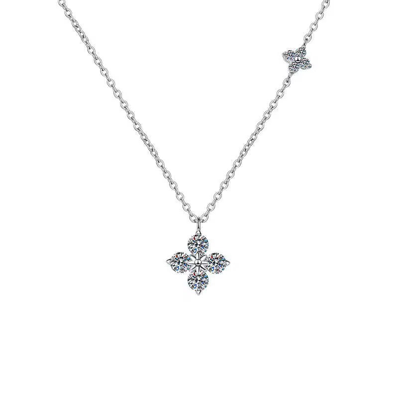 Celeste Clover Necklace | 925 Sterling Silver Four-Leaf Clover Pendant